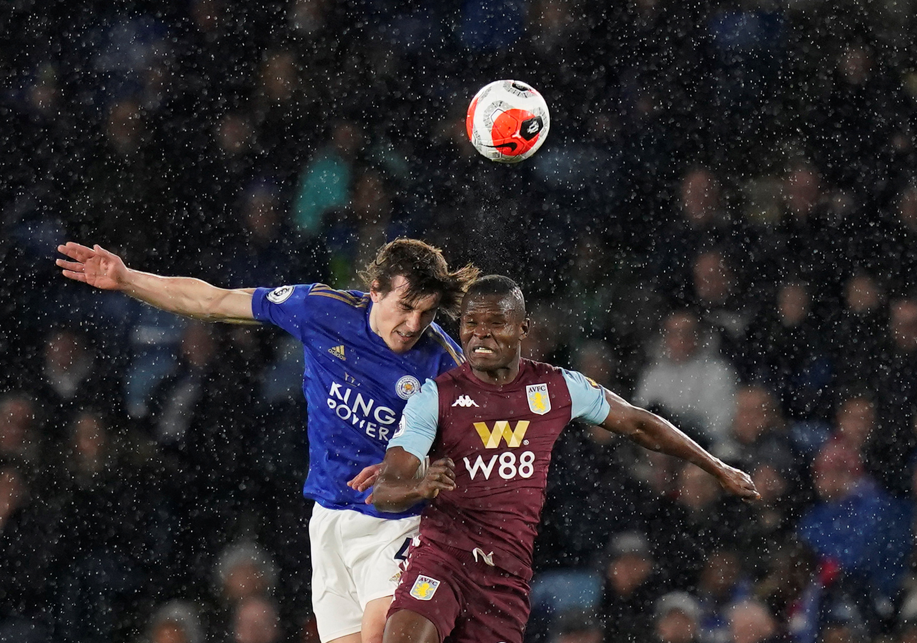 其在球场上 其在球场上